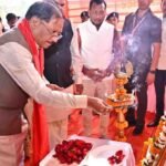 मुख्यमंत्री साय ने जन्मदिन पर रक्तदान शिविर का शुभारंभ किया