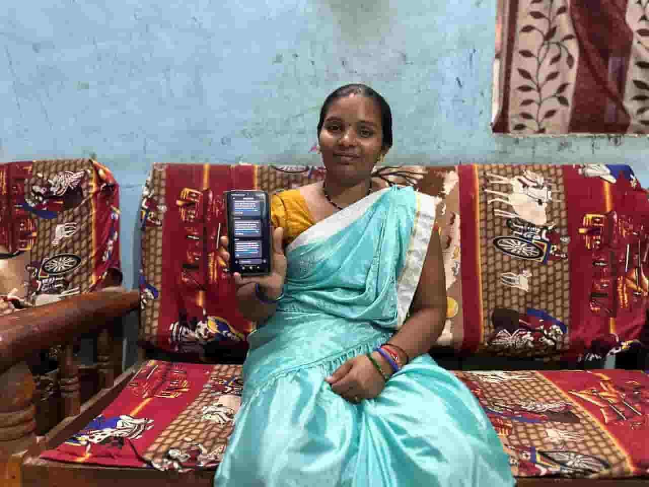 महतारी वंदन योजना से बेटियों का भविष्य संवर रहा है