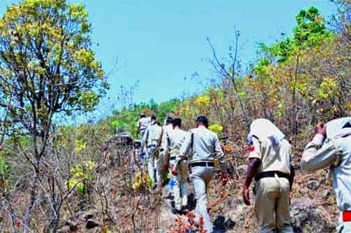 अवैध कोयला खनन पर सेंट्रल फ्लाइंग स्क्वाड की कार्रवाई