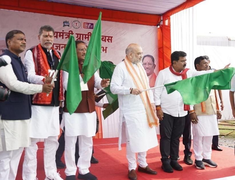 खामोश घाटी में गूंजा विकास, ककनार ने बदली अपनी पहचान