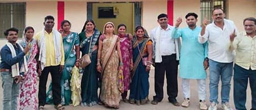 बागडुमर पंचायत में अविश्वास प्रस्ताव के बाद राशि निकासी पर रोक की मांग