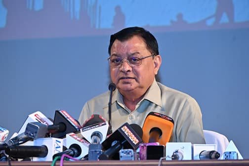 श्रमिक समाज की आधारशिला हैं – मंत्री लखनलाल देवांगन