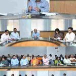 जनता से जुड़ी सभी सेवाओं को लोक सेवा गारंटी अधिनियम में शामिल करने की मांग