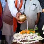 मुख्यमंत्री ने हाटकेश्वर महादेव मंदिर में पूजा-अर्चना की
