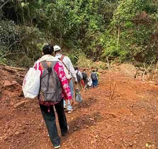 मुख्यमंत्री स्वस्थ बस्तर अभियान के तहत स्वास्थ्य टीम ने बड़ेपल्ली में 227 ग्रामीणों की जांच की