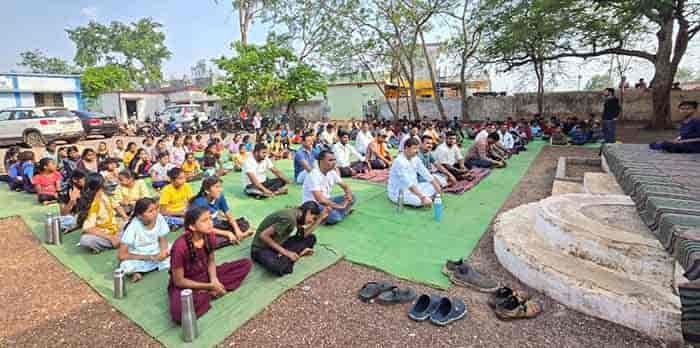 अंतर्राष्ट्रीय योग दिवस पर ग्राम पोटिया में जनप्रतिनिधियों एवं ग्रामीणों की सक्रिय सहभागिता