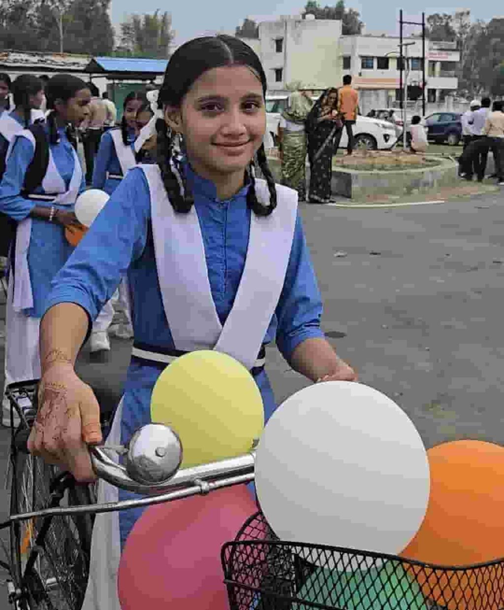 एक साइकिल ने बदल दी जिंदगी! सरस्वती साइकिल योजना से वैष्णवी के सपनों को मिले पंख