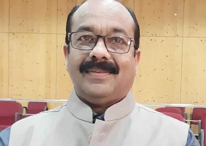 नल जल योजना की शिकायतों पर दो ईई से स्पष्टीकरण मांगा गया