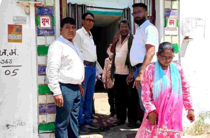 अहिवारा के वार्ड-5 में पीलिया के दो मरीज मिले, स्वास्थ्य विभाग की टीम ने किया निरीक्षण
