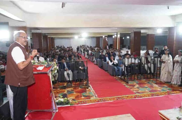 अधिवक्ता और न्यायाधीश मिलकर न्याय व्यवस्था पर जनता का विश्वास बनाए रखें: सांसद बृजमोहन अग्रवाल
