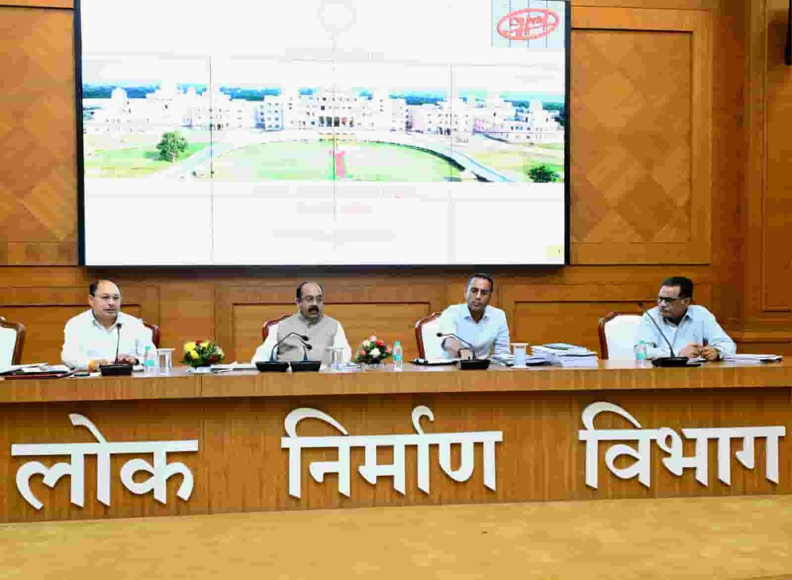 लोक निर्माण विभाग राज्य का ‘ग्रोथ इंजन’, विभाग पर अधोसंरचना विकसित करने की अहम जिम्मेदारी: अरुण साव