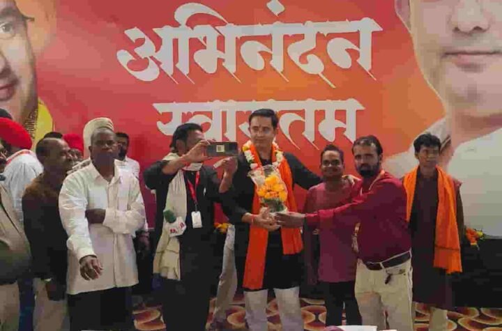 समाजसेवी एवं ट्रांसपोर्टर इंद्रजीत सिंह ‘छोटू भैया’ का जन्मदिन धूमधाम से मनाया गया