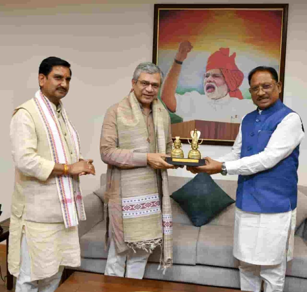 बस्तर से सरगुजा तक रेल कनेक्टिविटी को मिलेगी नई रफ्तार, छत्तीसगढ़ में बड़ा कदम