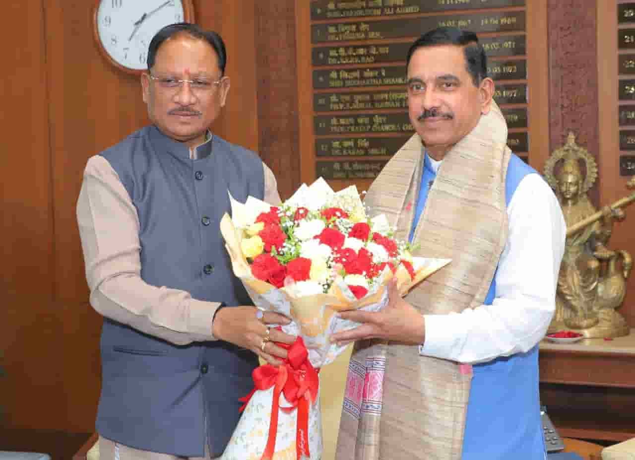 चावल का उठाव तेज करने की कवायद, 5 लाख मीट्रिक टन अनाज के लिए रेल रैक बढ़ाने पर जोर