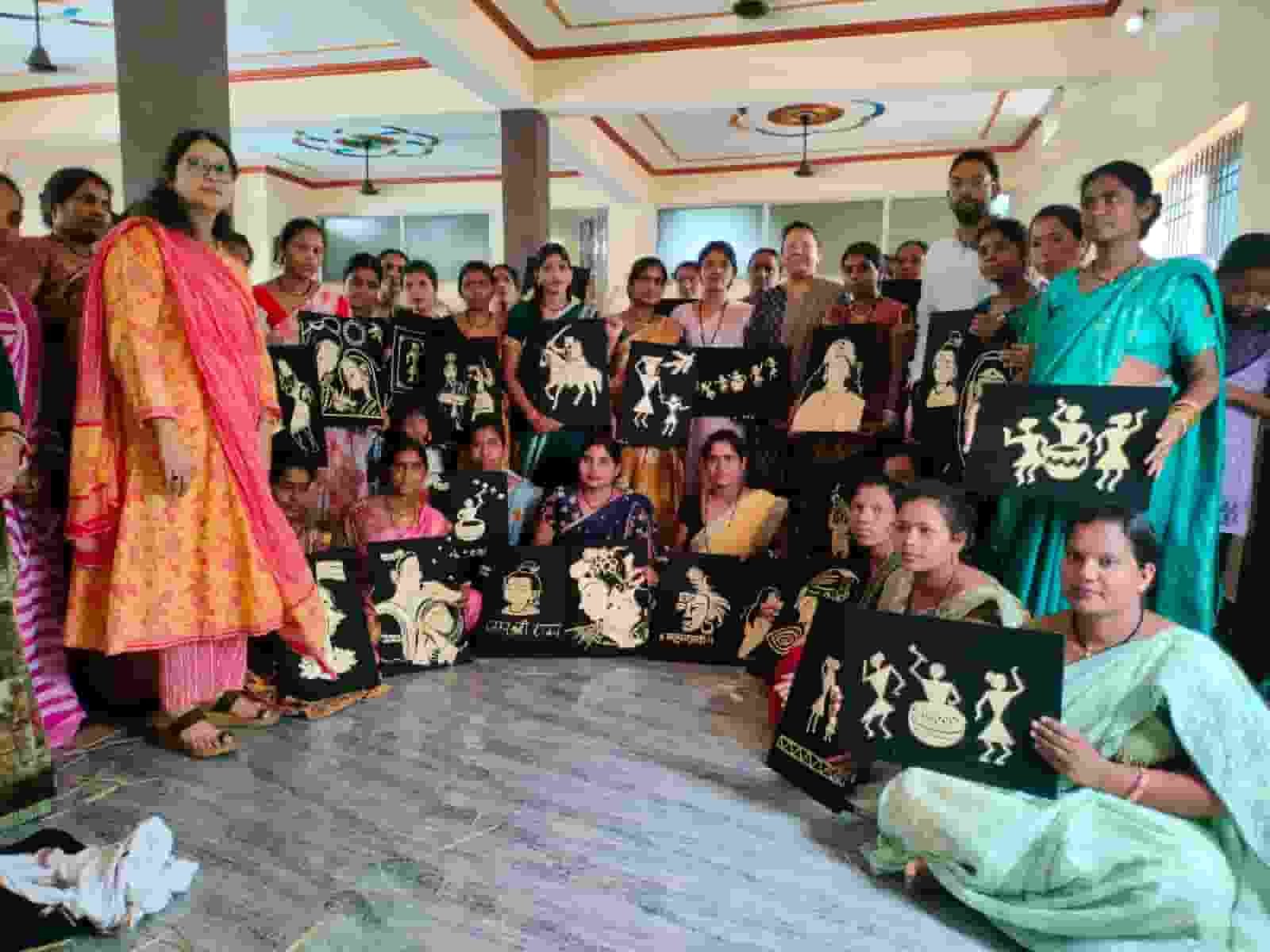 संकल्प से सफलता तक—आत्मनिर्भरता की ओर बढ़ते मजबूत कदम