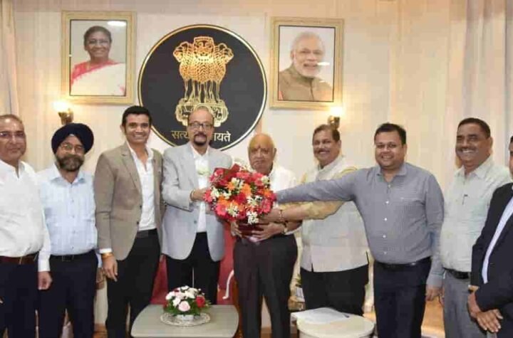 राज्यपाल डेका से निजी विश्वविद्यालयों के पदाधिकारियों ने की भेंट
