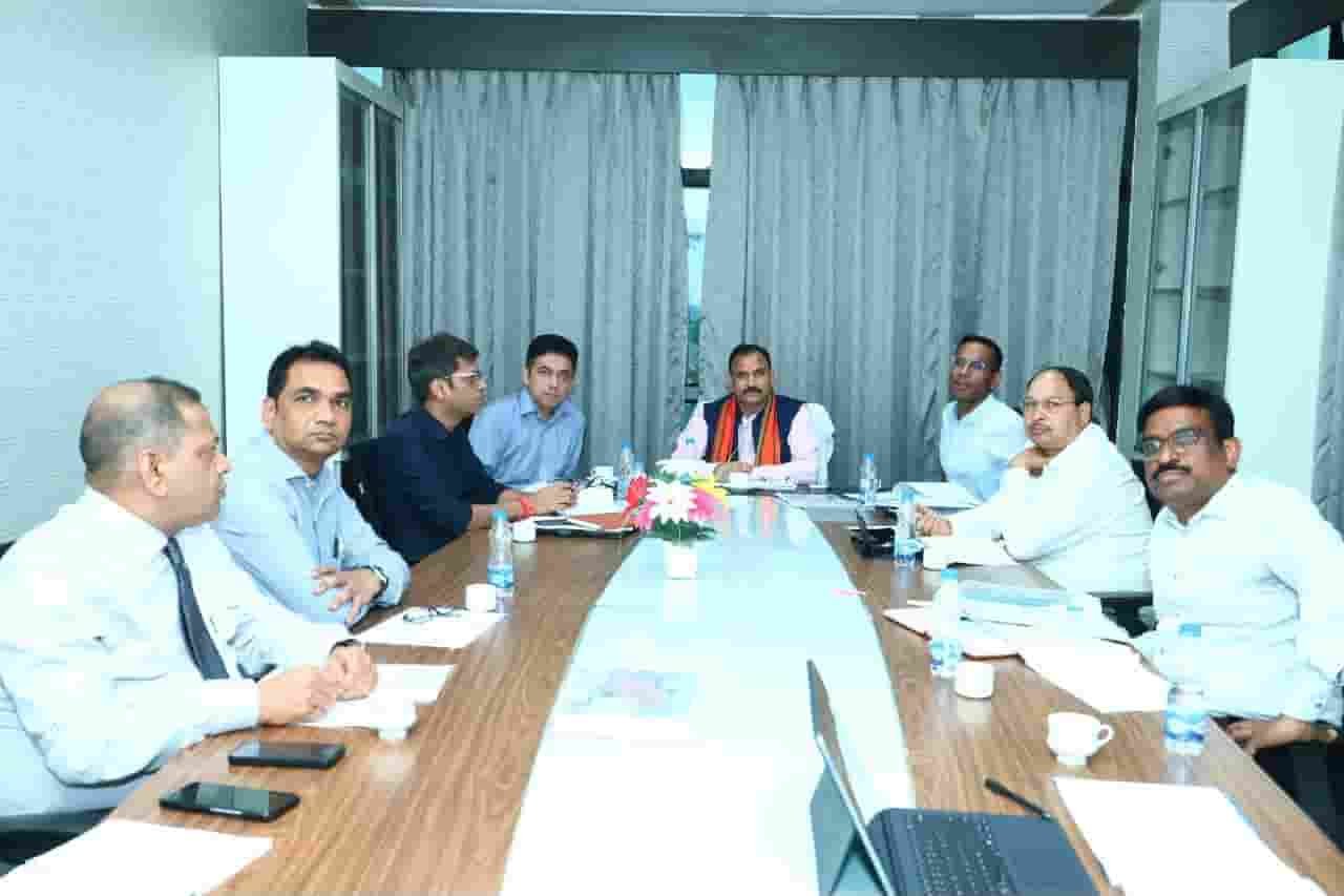 स्वास्थ्य क्षेत्र में बड़े बदलाव की तैयारी! अधोसंरचना को मिलेगी नई गति, मरीजों को मिलेंगी बेहतर सुविधाएं