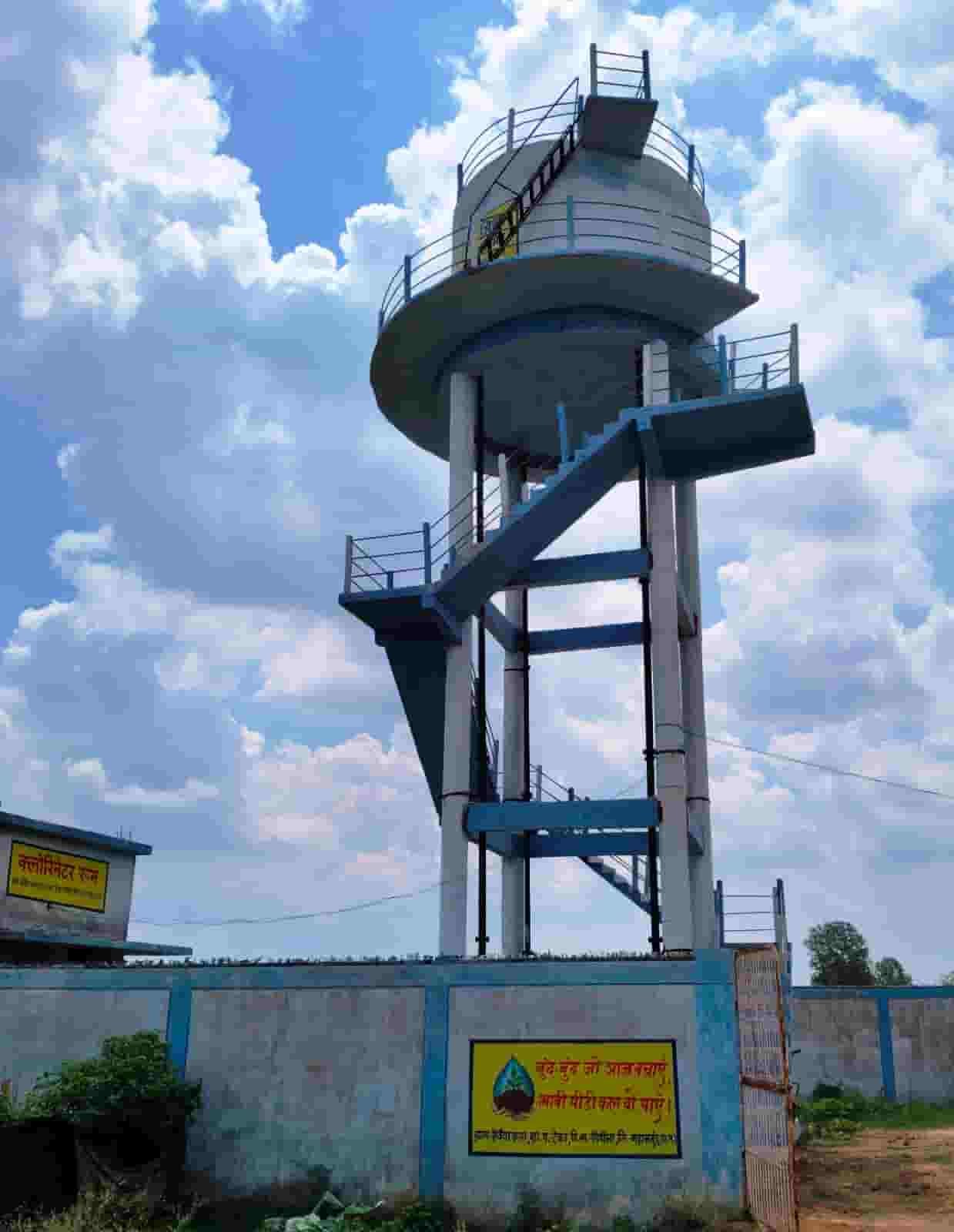 आंगन में पानी पहुंचा तो परिवार की जिंदगी बदल गई