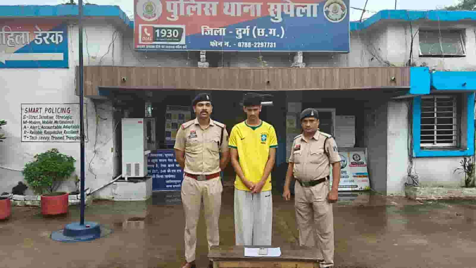 फर्जी कॉपीराइट स्ट्राइक की धमकी देकर 10 हजार की वसूली का प्रयास, आरोपी गिरफ्तार