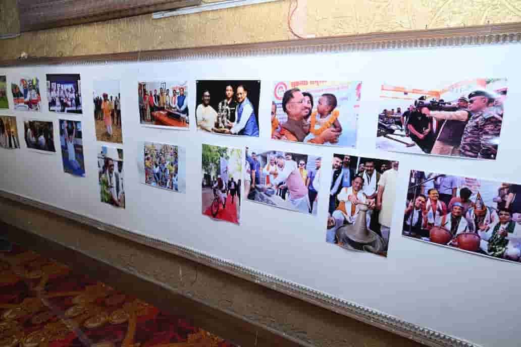 तस्वीरों ने छू लिया CM साय का दिल! ‘दृश्य संवाद 2026’ में ताजा हुईं पुरानी यादें