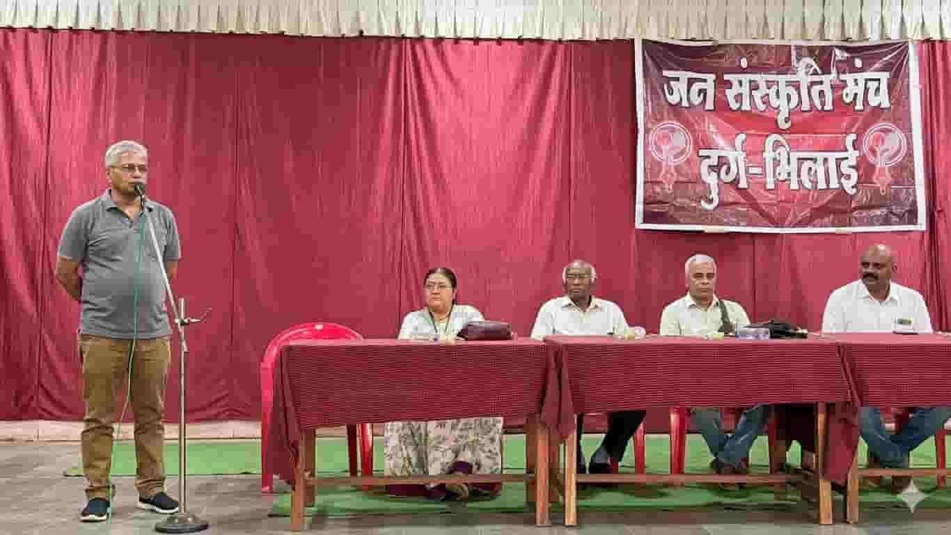 प्रेमचंद का साहित्य अमूल्य धरोहर – लोक बाबू
