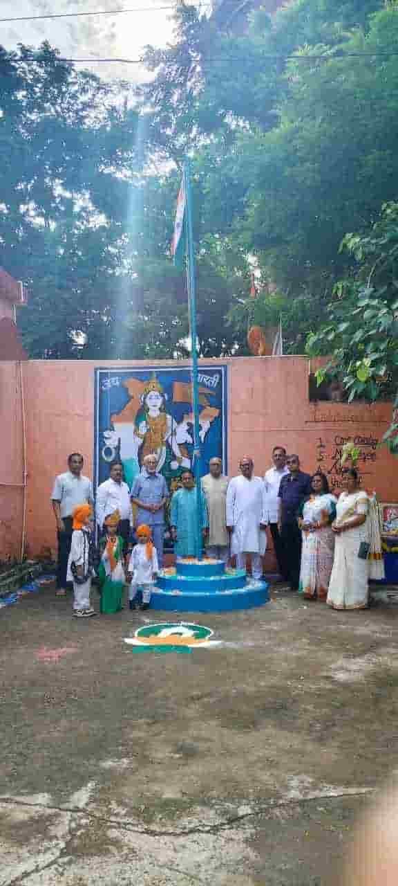 सरस्वती विहार स्कूल में स्वतंत्रता दिवस गरिमा और देशभक्ति के साथ मनाया गया