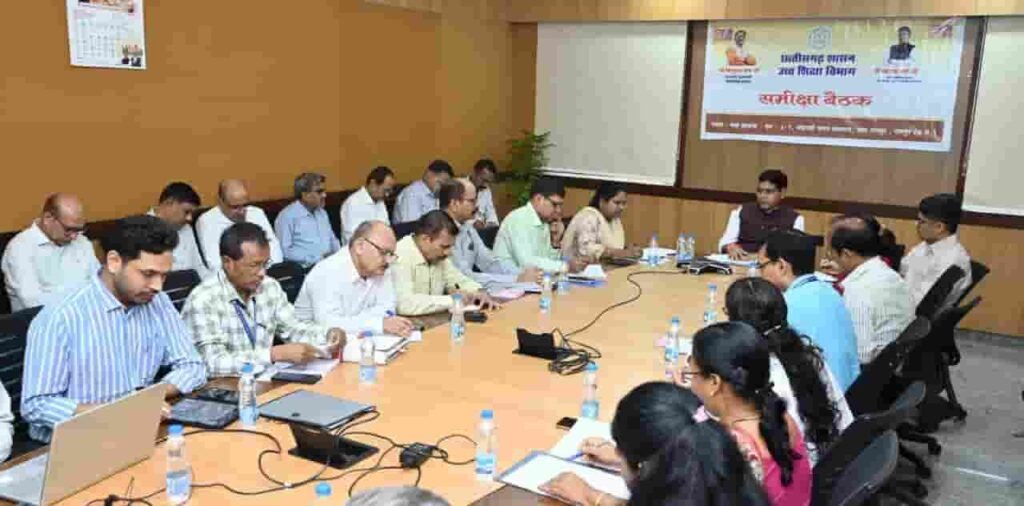 700 सहायक प्राध्यापकों की भर्ती और पदोन्नति में अनावश्यक विलंब न करें : टंक राम वर्मा