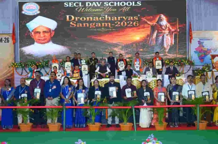 बंजर जमीन पर लहलहाई ग्राफ्टेड फसल, किसानों को मिली नई उम्मीद