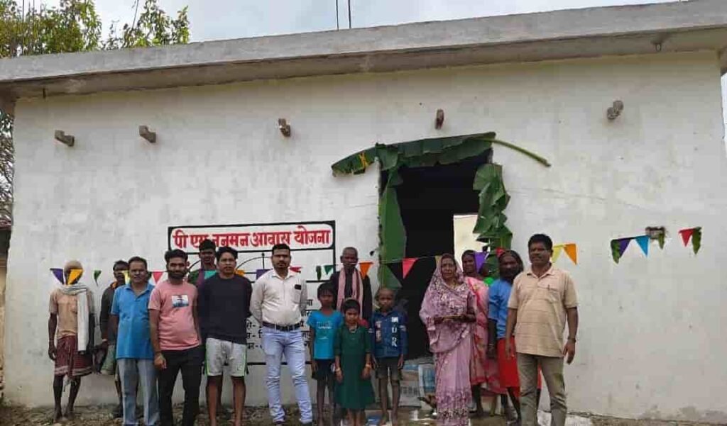 बलरामपुर जिले के 6,968 परिवारों को मिला पक्का आवास