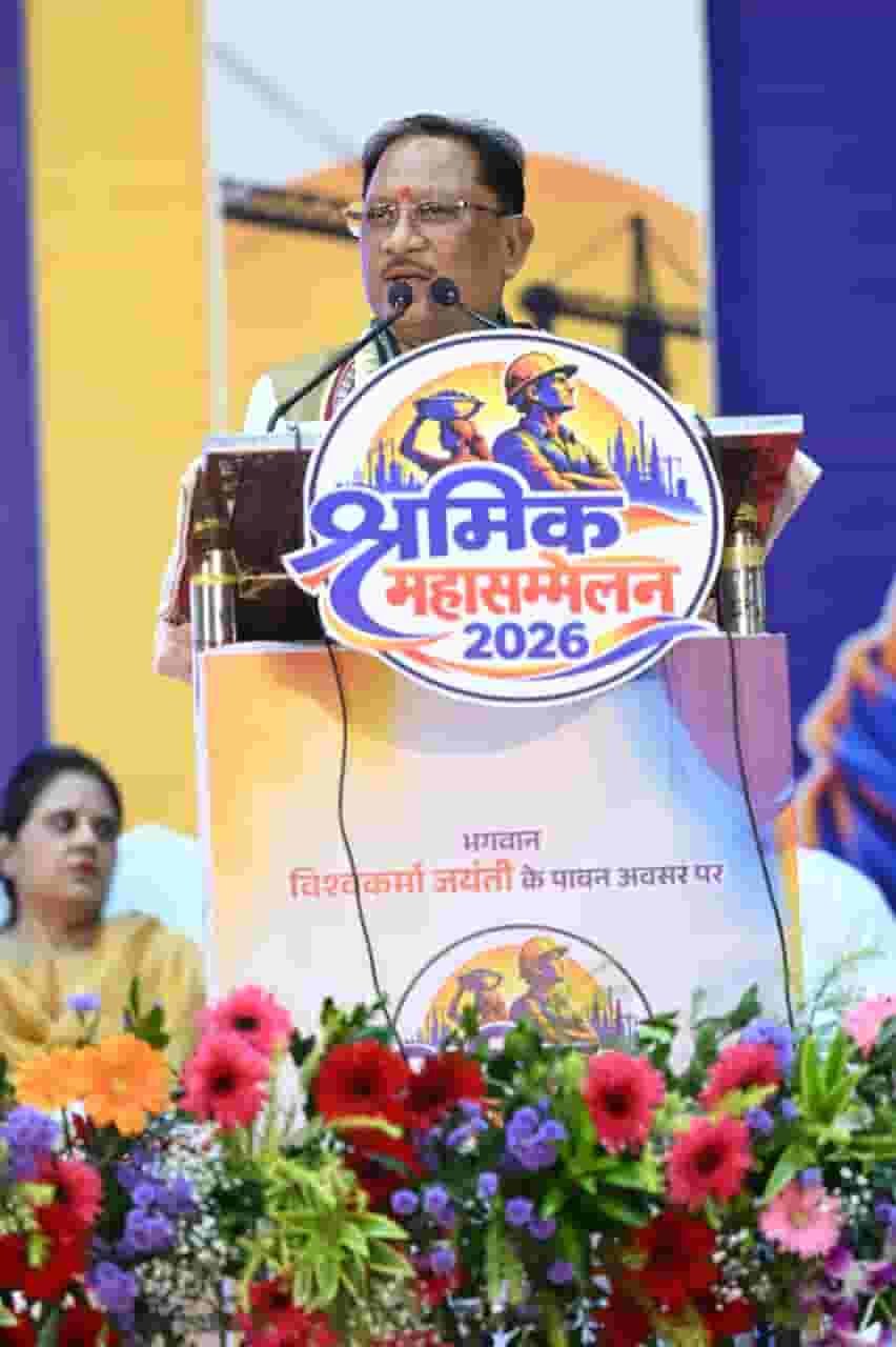 श्रमवीरों के परिश्रम से हो रहा समृद्ध छत्तीसगढ़ का निर्माण: CM साय