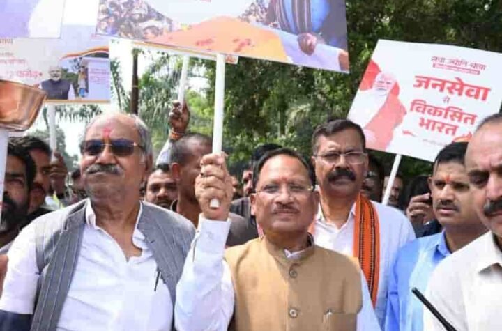 सिंगापुर दौरे में छत्तीसगढ़ को ₹43,600 करोड़ की निवेश प्रतिबद्धताएं