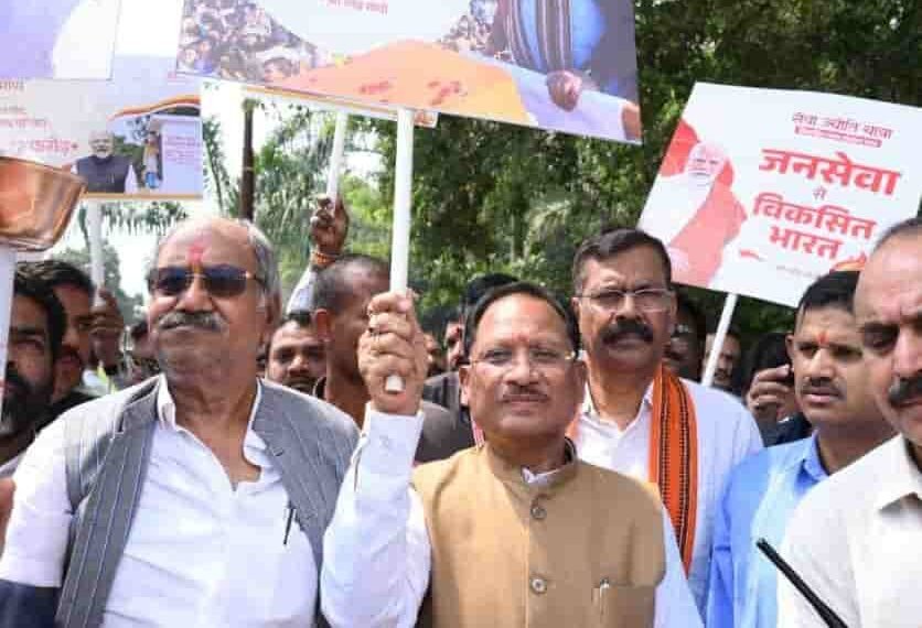 सिंगापुर दौरे में छत्तीसगढ़ को ₹43,600 करोड़ की निवेश प्रतिबद्धताएं