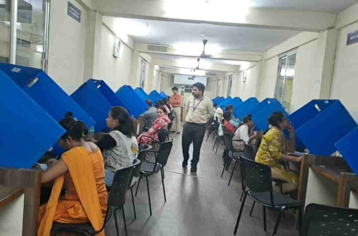 शिक्षक भर्ती परीक्षा के पहले दिन 83.25 प्रतिशत अभ्यर्थियों की उपस्थिति, 34,514 परीक्षार्थियों को प्रवेश पत्र जारी
