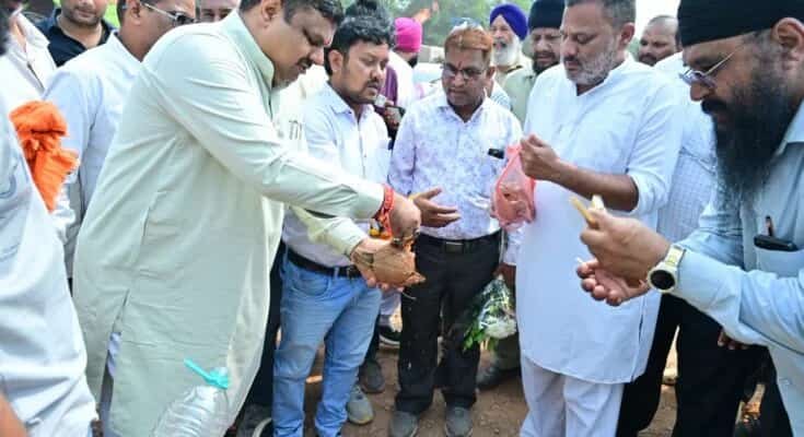 दुर्ग के ट्रांसपोर्ट नगर में 105.85 लाख रुपए की लागत से बनेगी सीसी रोड