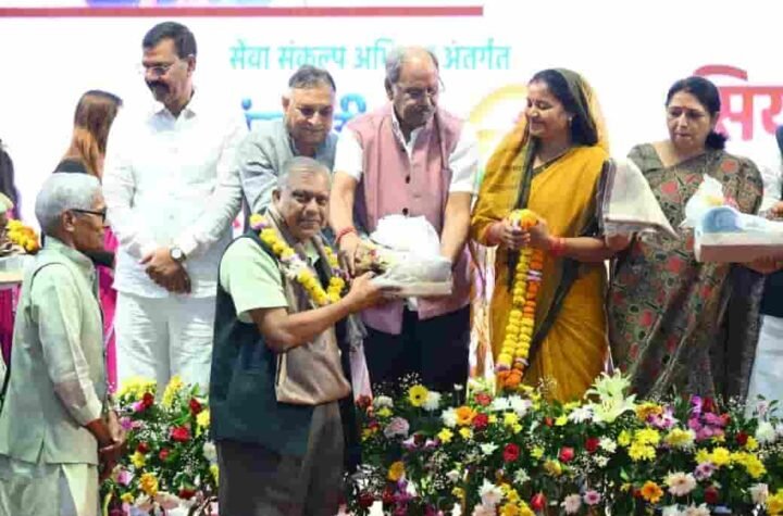 सियान के सम्मान पर बृजमोहन अग्रवाल ने दिया संदेश