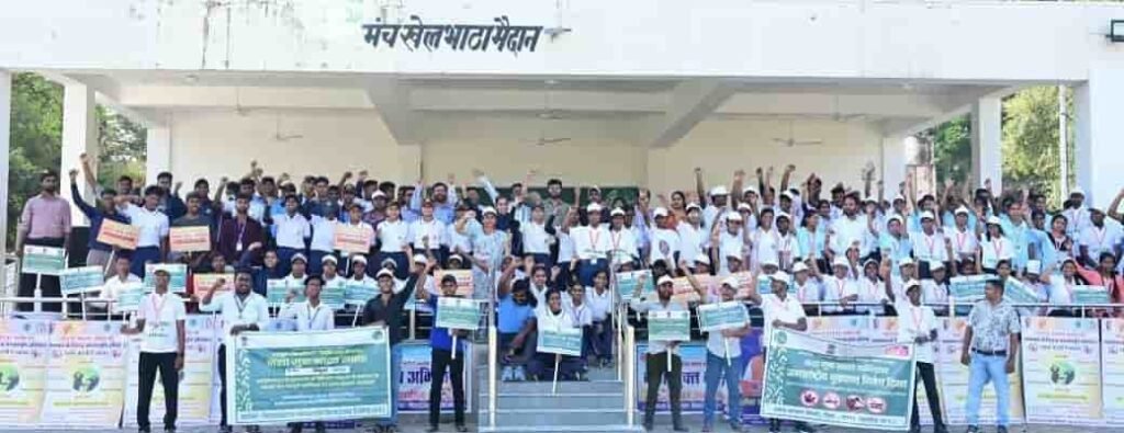 सारंगढ़ में मानव श्रृंखला और नुक्कड़ नाटक से नशामुक्ति का संदेश