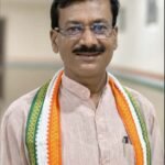 बिना परीक्षा विद्यार्थियों को पास करने और विषय शिक्षकों की कमी पर शिक्षा मंत्री से सवाल