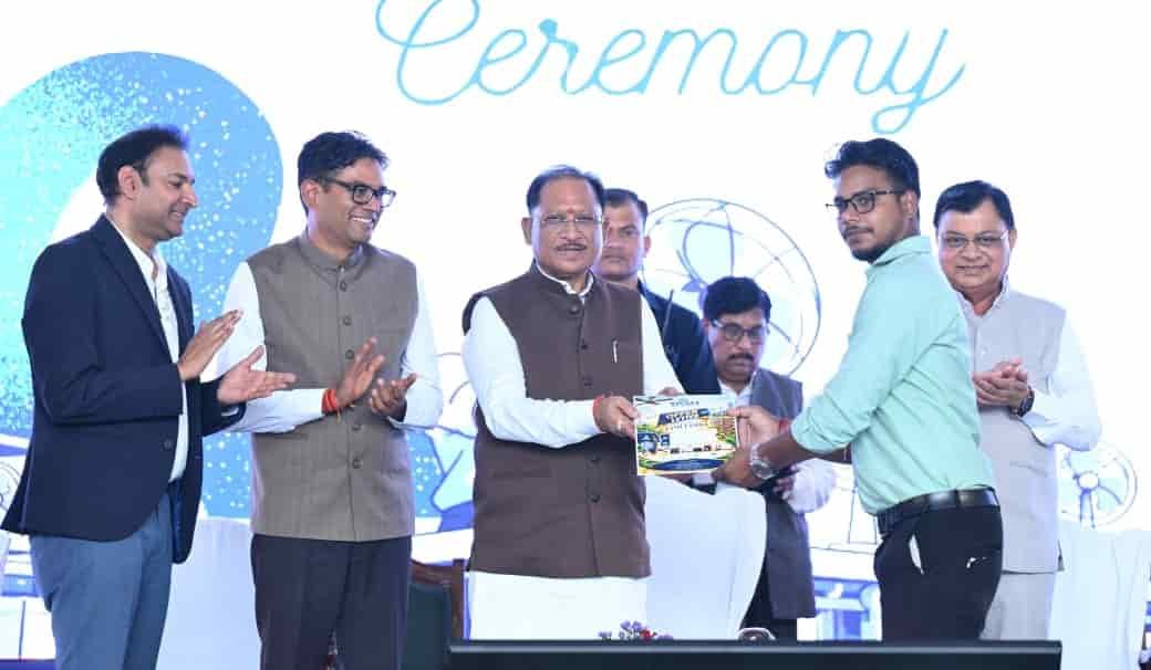 छत्तीसगढ़ में रोजगार को नई रफ्तार, श्रम आधारित उद्योगों से युवाओं को मिलेंगे अवसर: मुख्यमंत्री साय