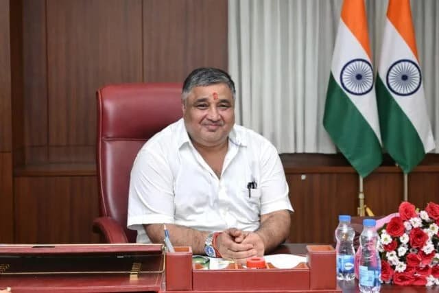 सेवा के 25 वर्ष: जनकल्याण, सुशासन और विकसित भारत की प्रेरक यात्रा
